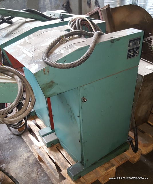 Přímočaré dělicí zařízení QDP 250/100 (1 - QDP 300-100 (1).jpg)